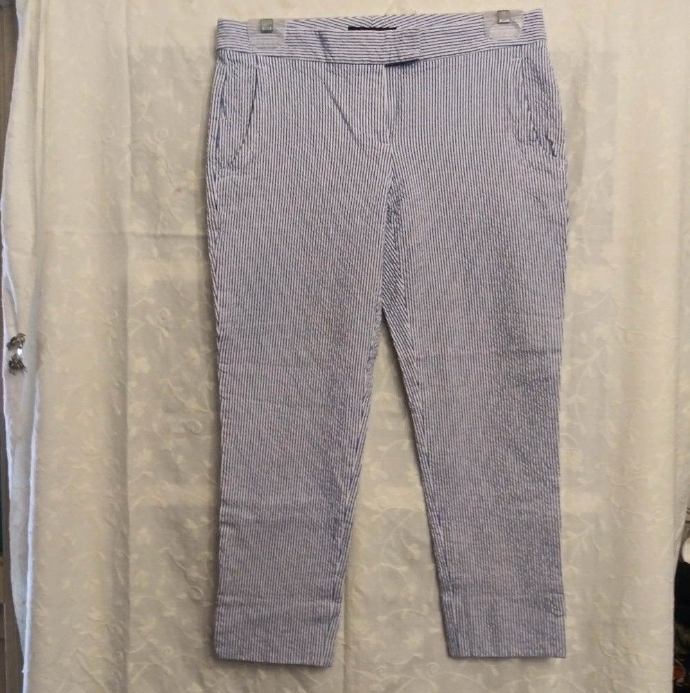 Theory pinstriped trouser/capri sz 4